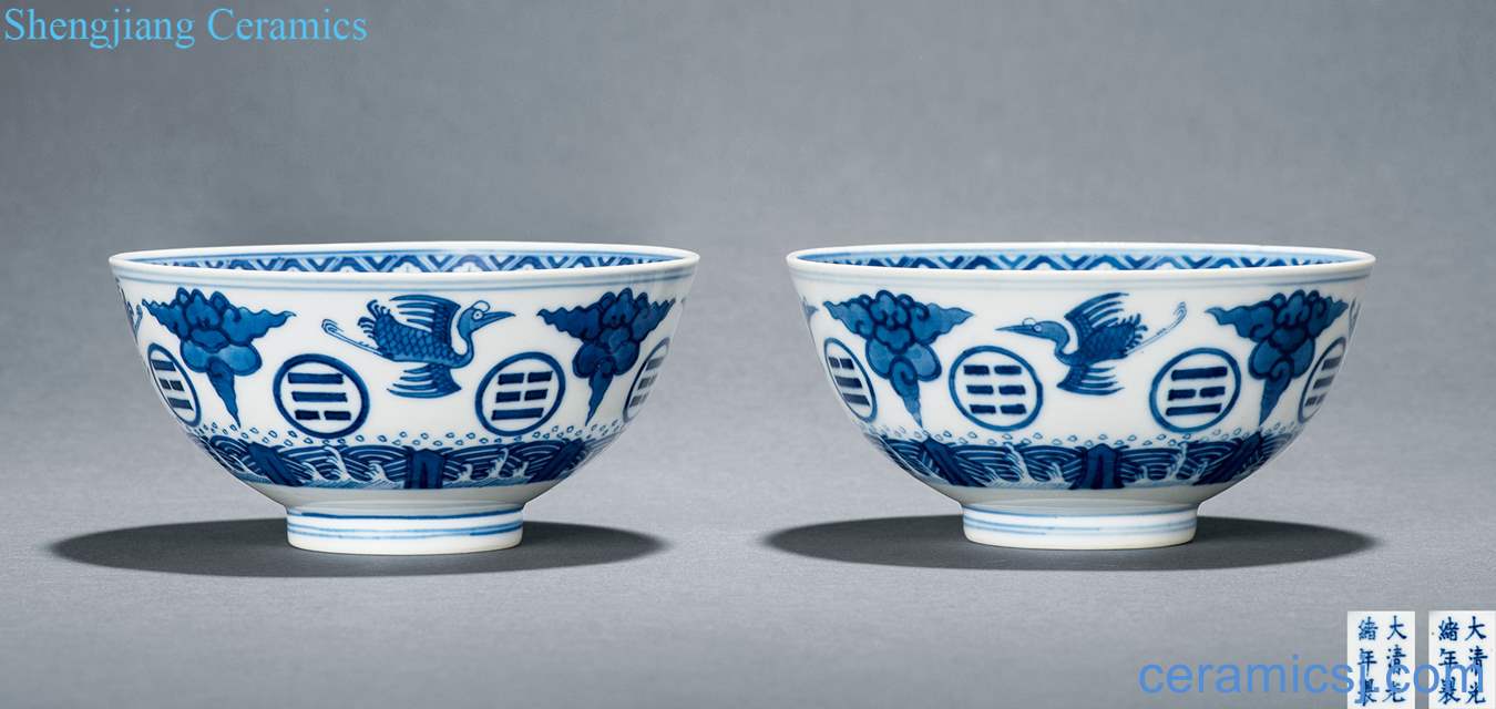 Qing guangxu Blue and white gossip James t. c. na was published green-splashed bowls (a)