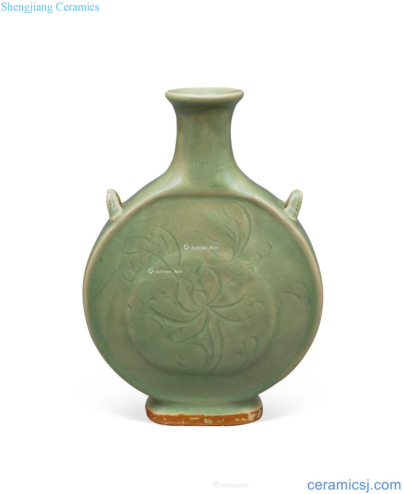 yuan Longquan celadon double pattern flat pot