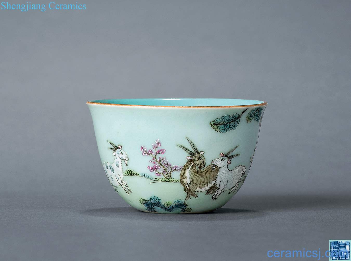 Qing qianlong pastel three Yang kaitai, cup