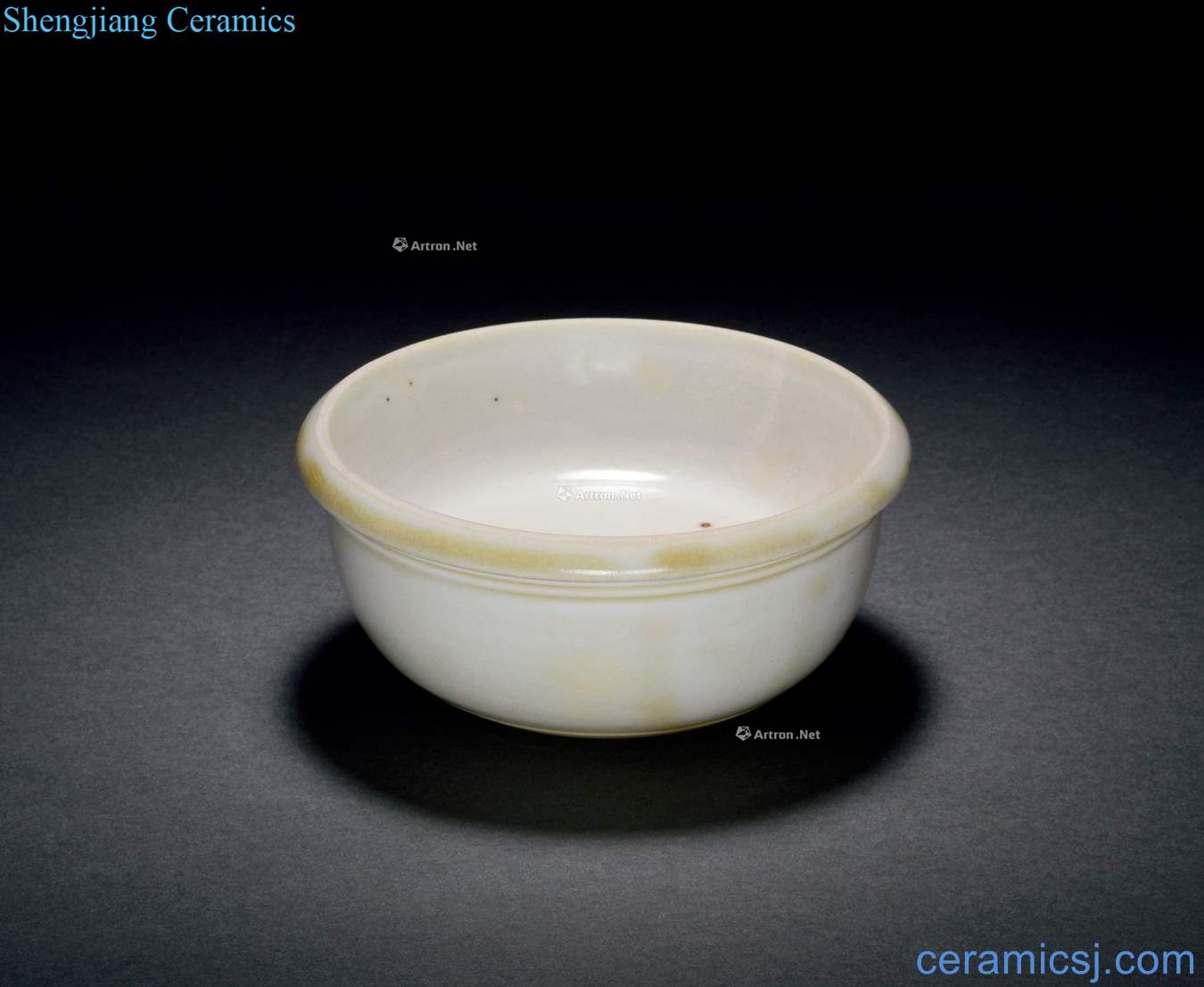 The five dynasties ding kiln warming bowl