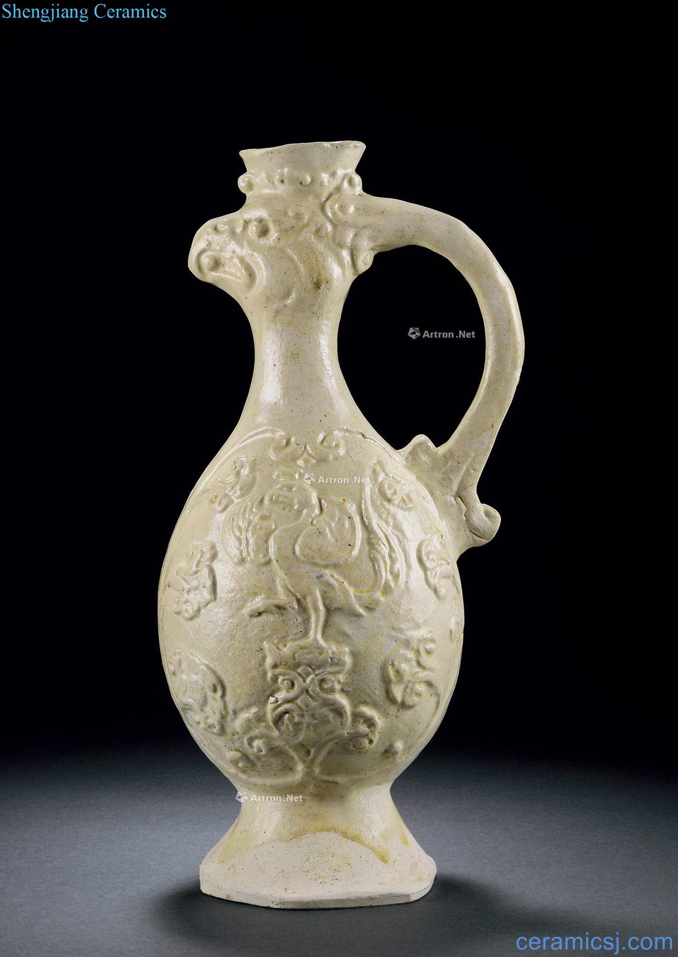 The tang dynasty White porcelain printing first pot of chicken
