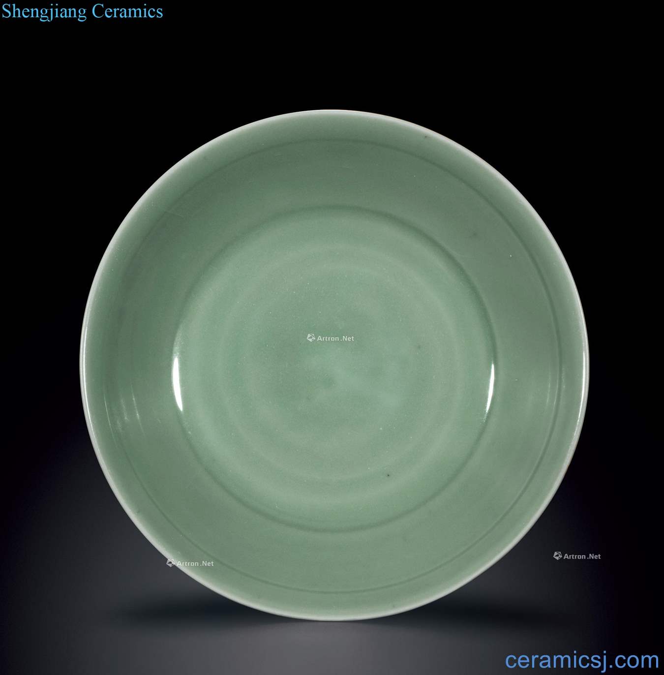 The song dynasty Longquan green glaze plate