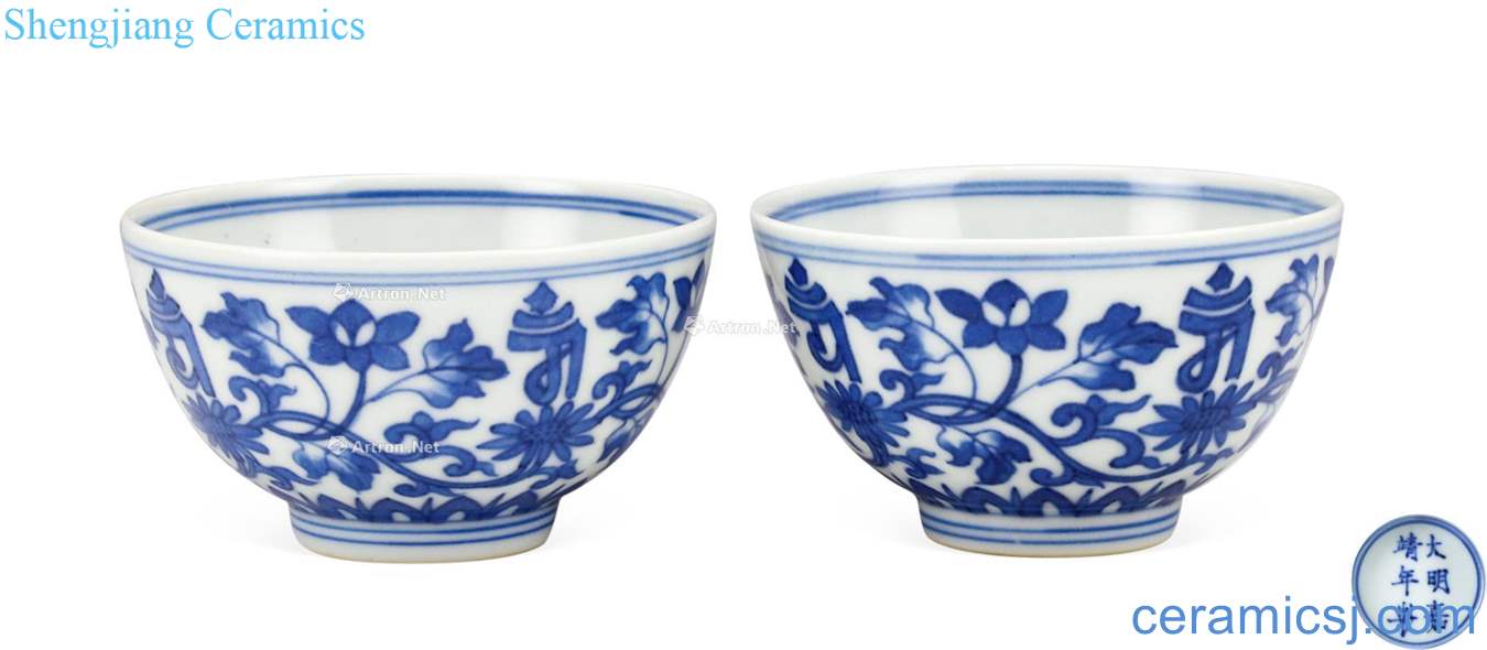 The qing emperor kangxi porcelain small cup (a)