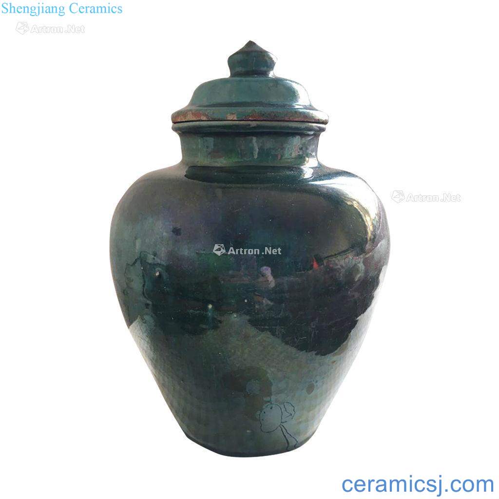 In Ming dynasty, green glazed pot