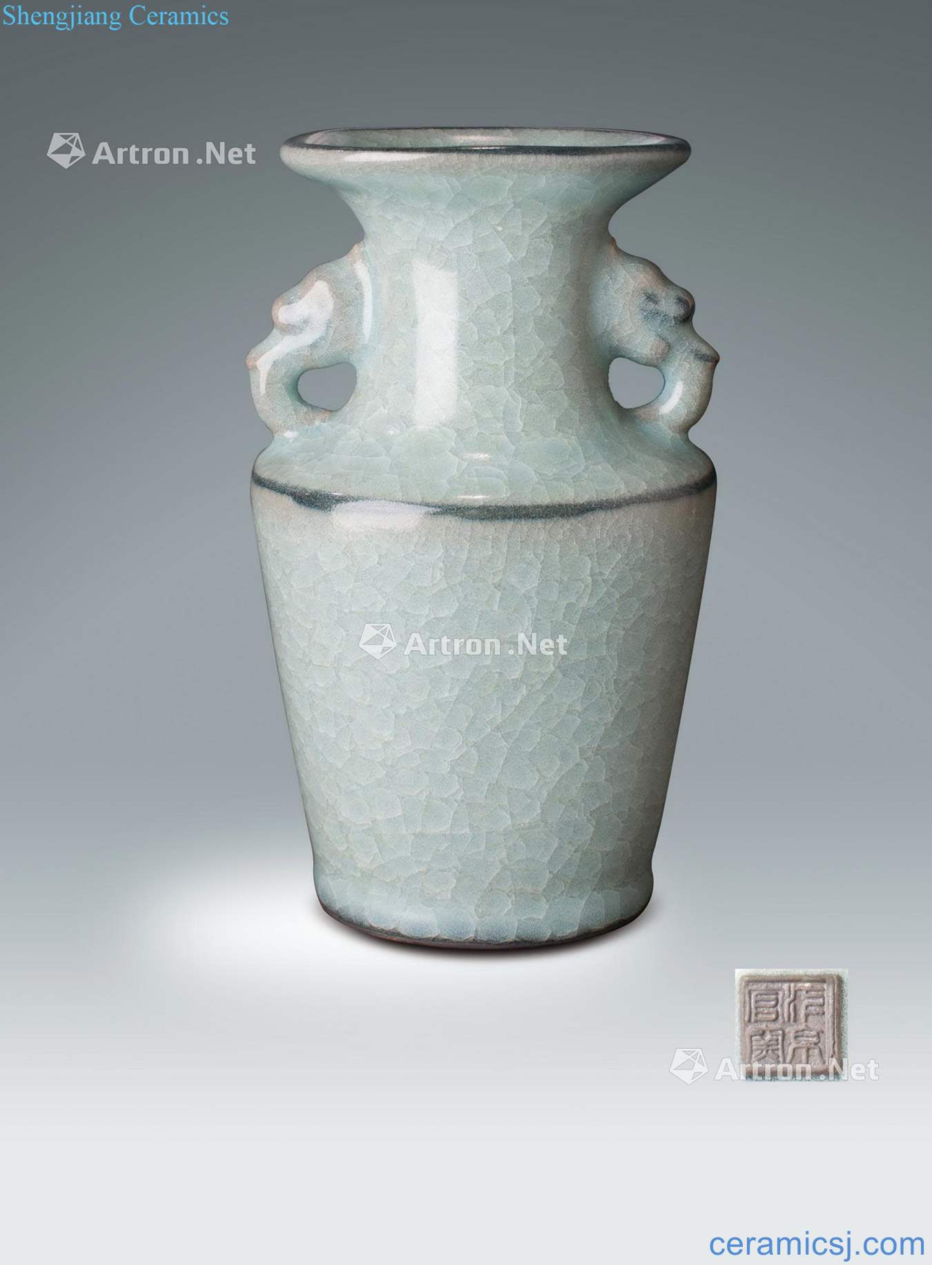 The officer of the song dynasty glaze double ears