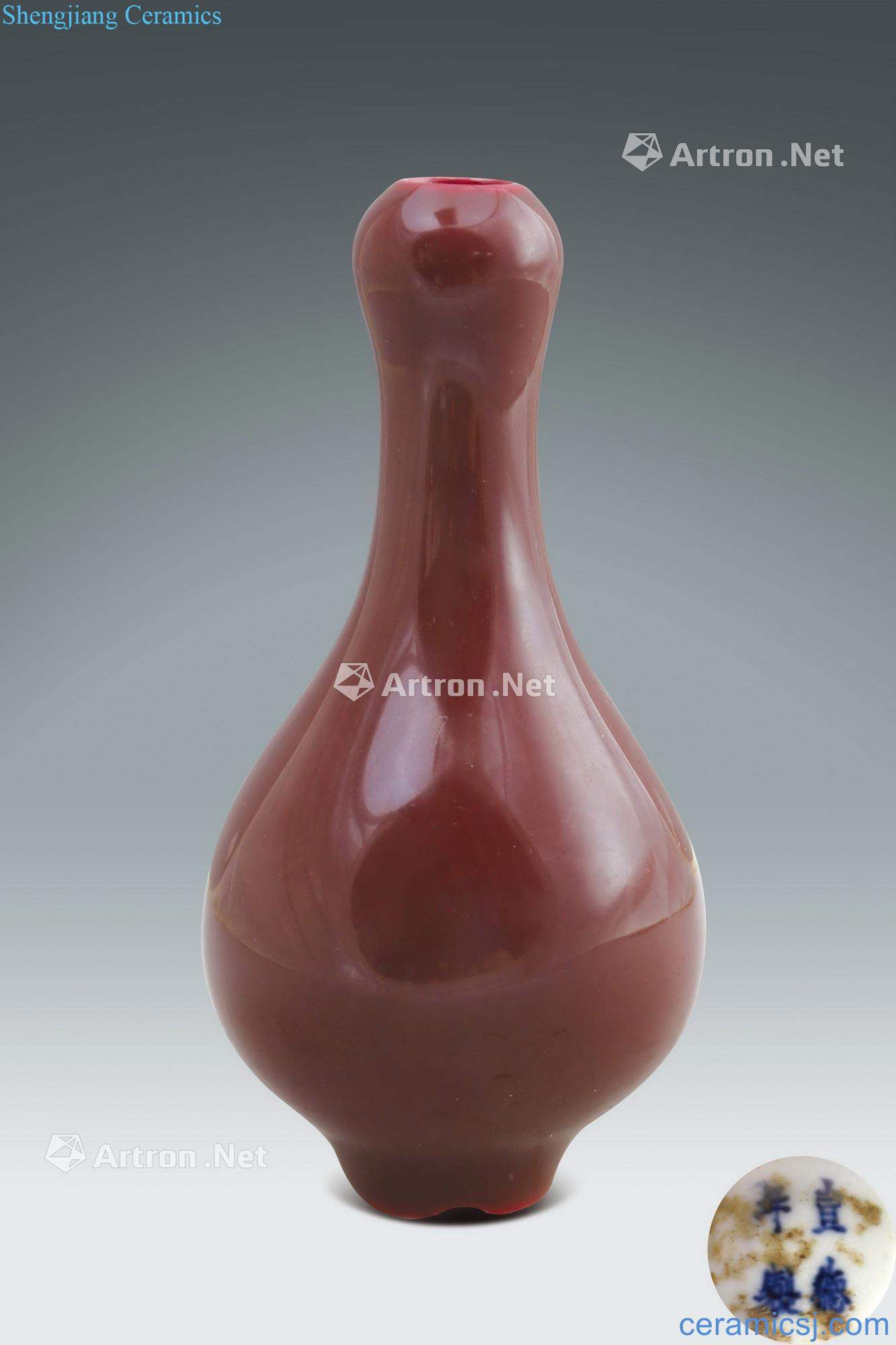 Ming Red glaze garlic bottle