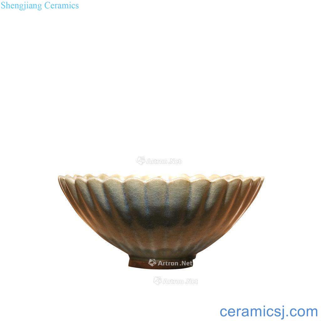 Northern song dynasty Chrysanthemum petals bowl masterpieces
