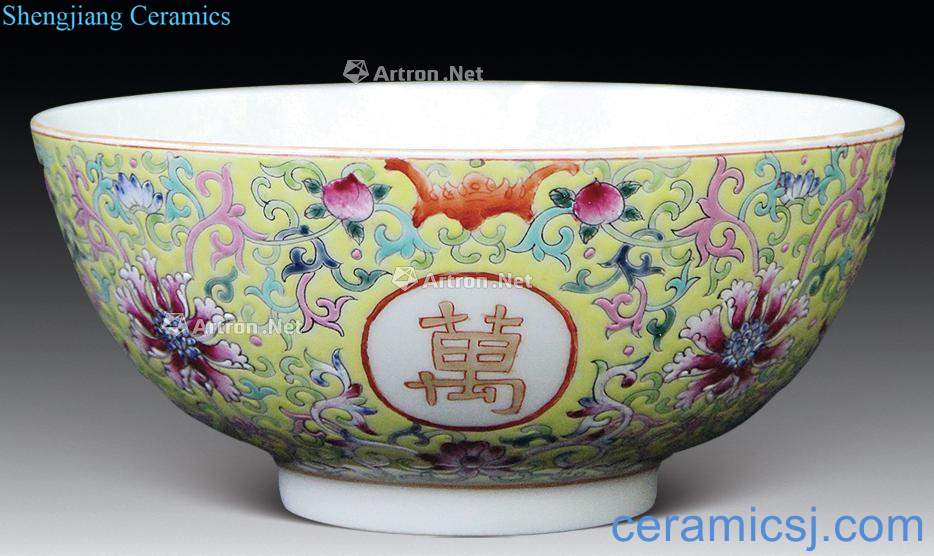 Qing jiaqing famille rose flower without strong flower bowls
