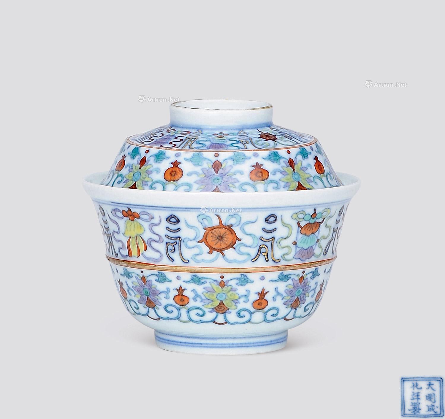 Qing yongzheng bucket color lotus sweet grain tureen