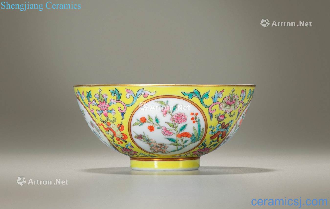 Qing daoguang To pastel yellow lotus sweet medallion and four seasons flower green-splashed bowls