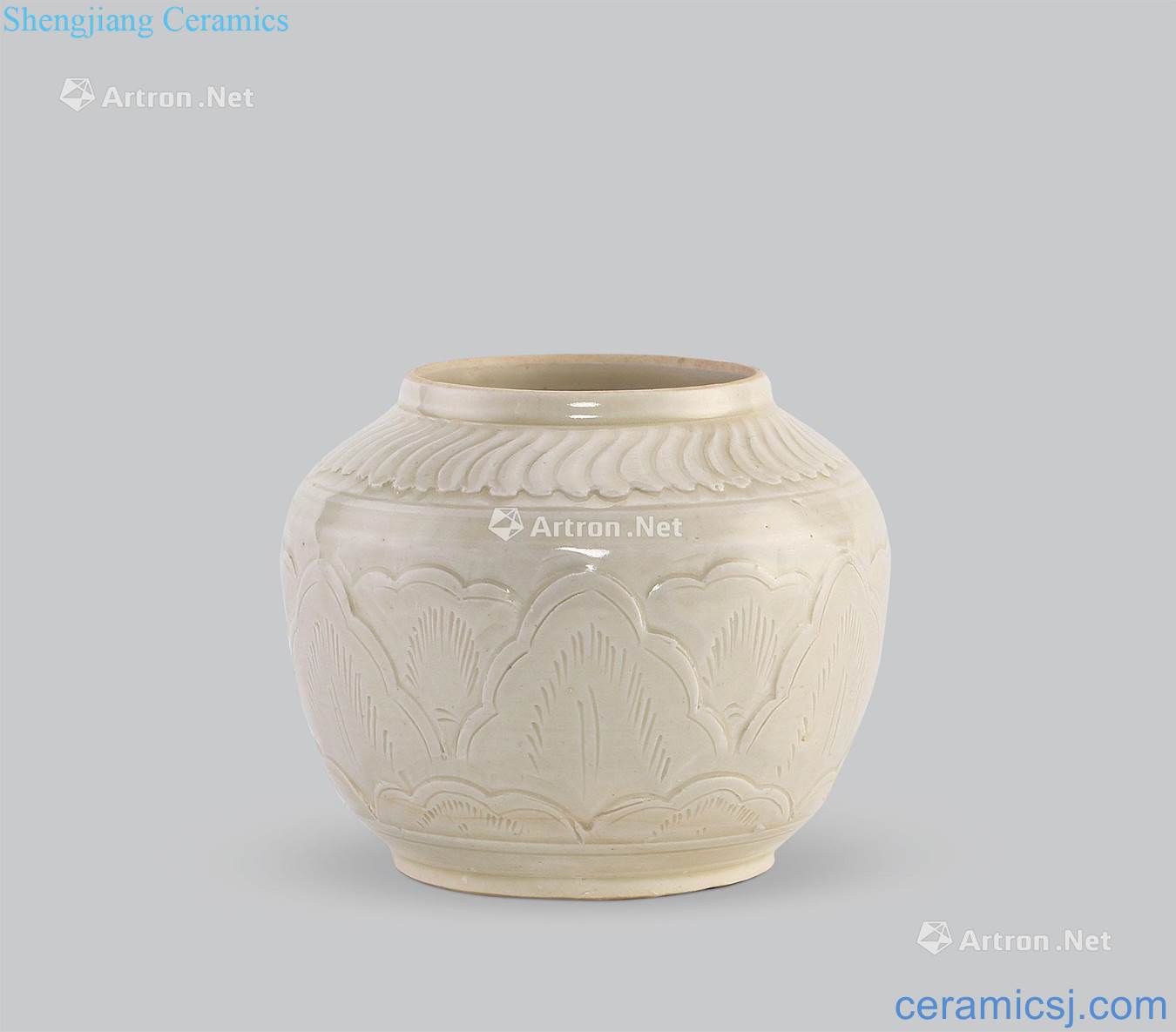 yuan Kiln carved flower pot