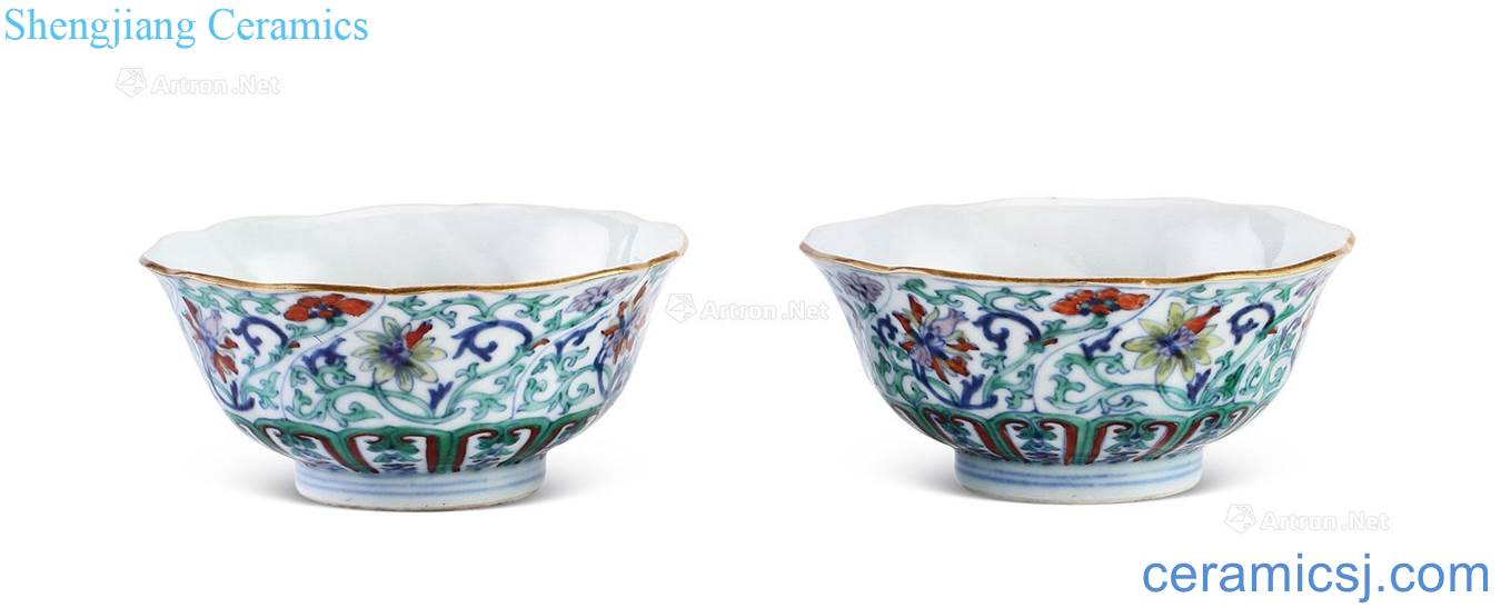 Qing yongzheng bucket color word "various" flower mouth bowl (a)