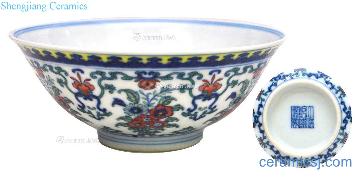 Qing qianlong bucket color folding pattern bowl