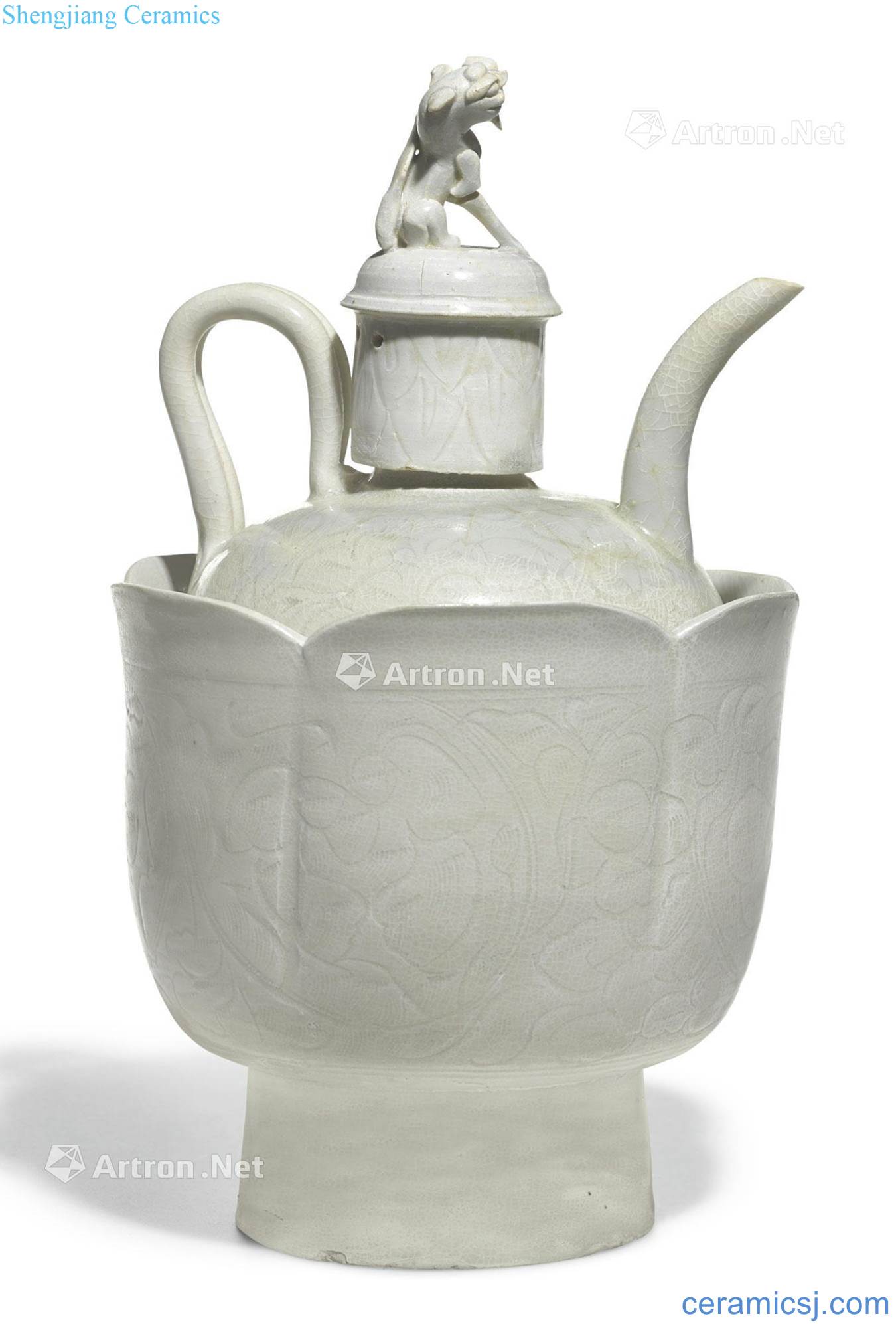 The song dynasty Green white glaze peony grains ewer 盌 cover and temperature