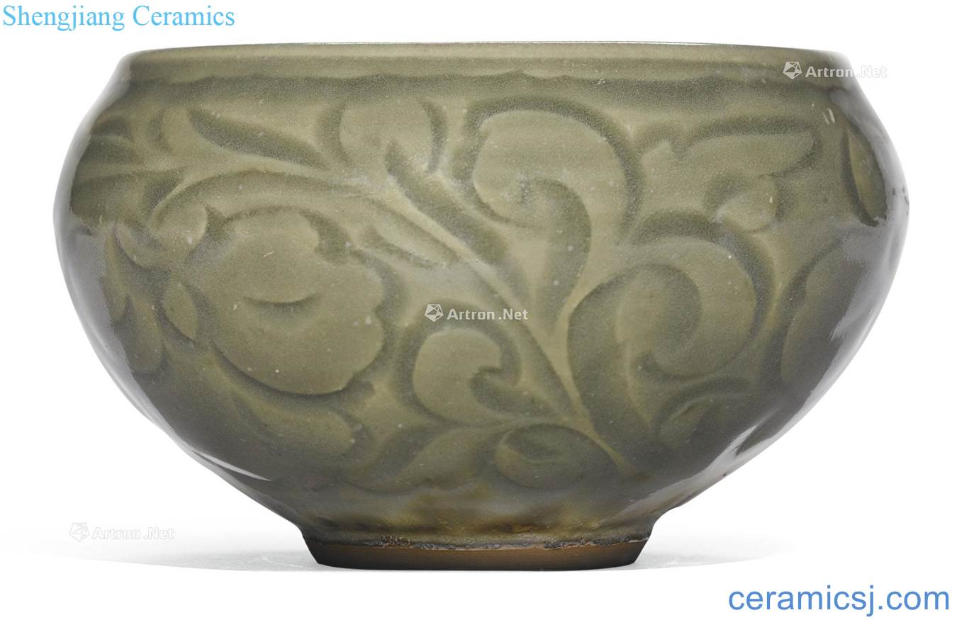 The song dynasty Yao 盌 state green glazed carved decorative pattern