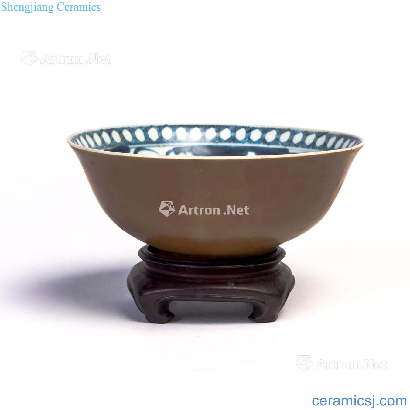 Qing in the eighteenth century Blue and white bowl