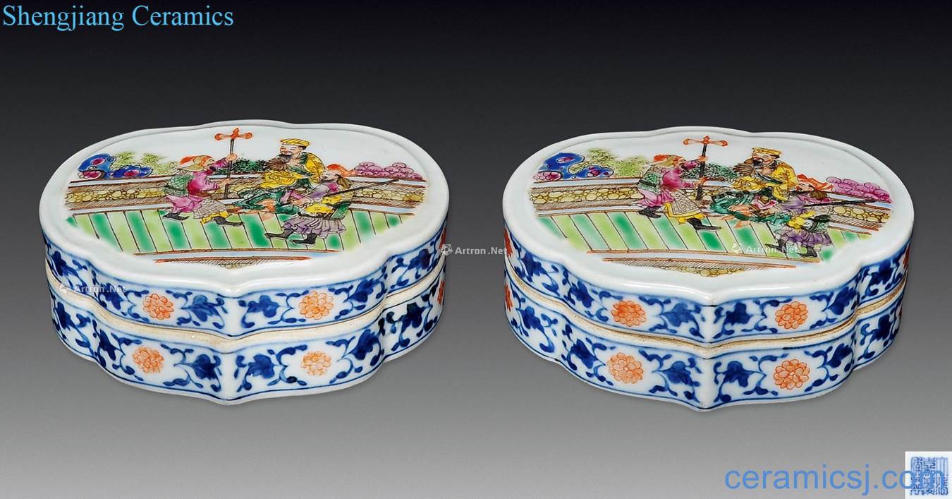 Qing jiaqing Stories of blue and white enamel grain ruyi shape seal box (a)