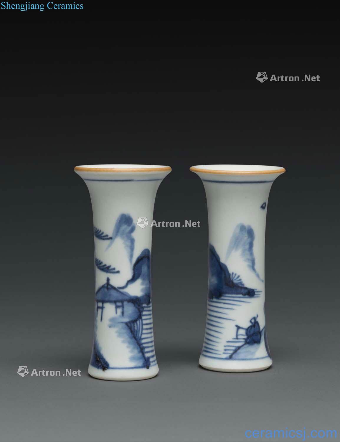 Qing shunzhi Little blue flower vase with (a)
