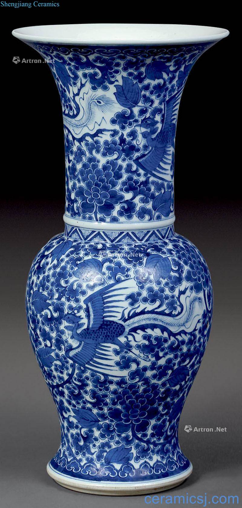 qing Wear peony vase with blue and white chicken