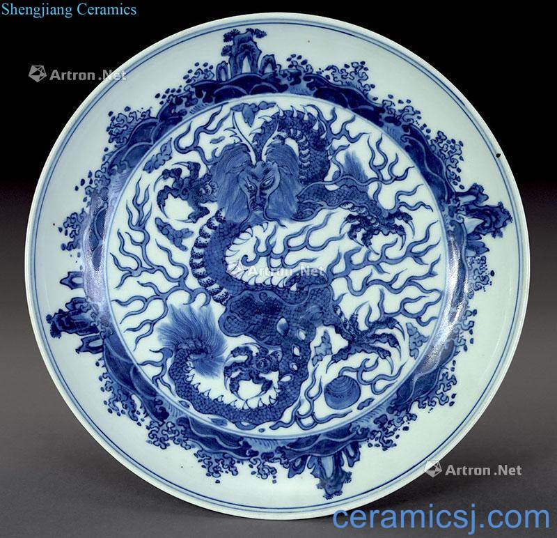 qing Blue and white dragon disc