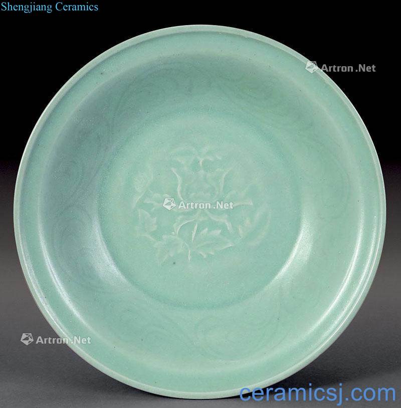 Ming Longquan peony plate