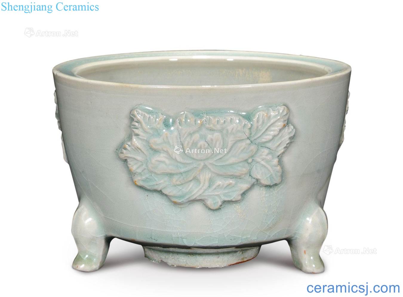 yuan Longquan celadon stamps floral censer with three legs