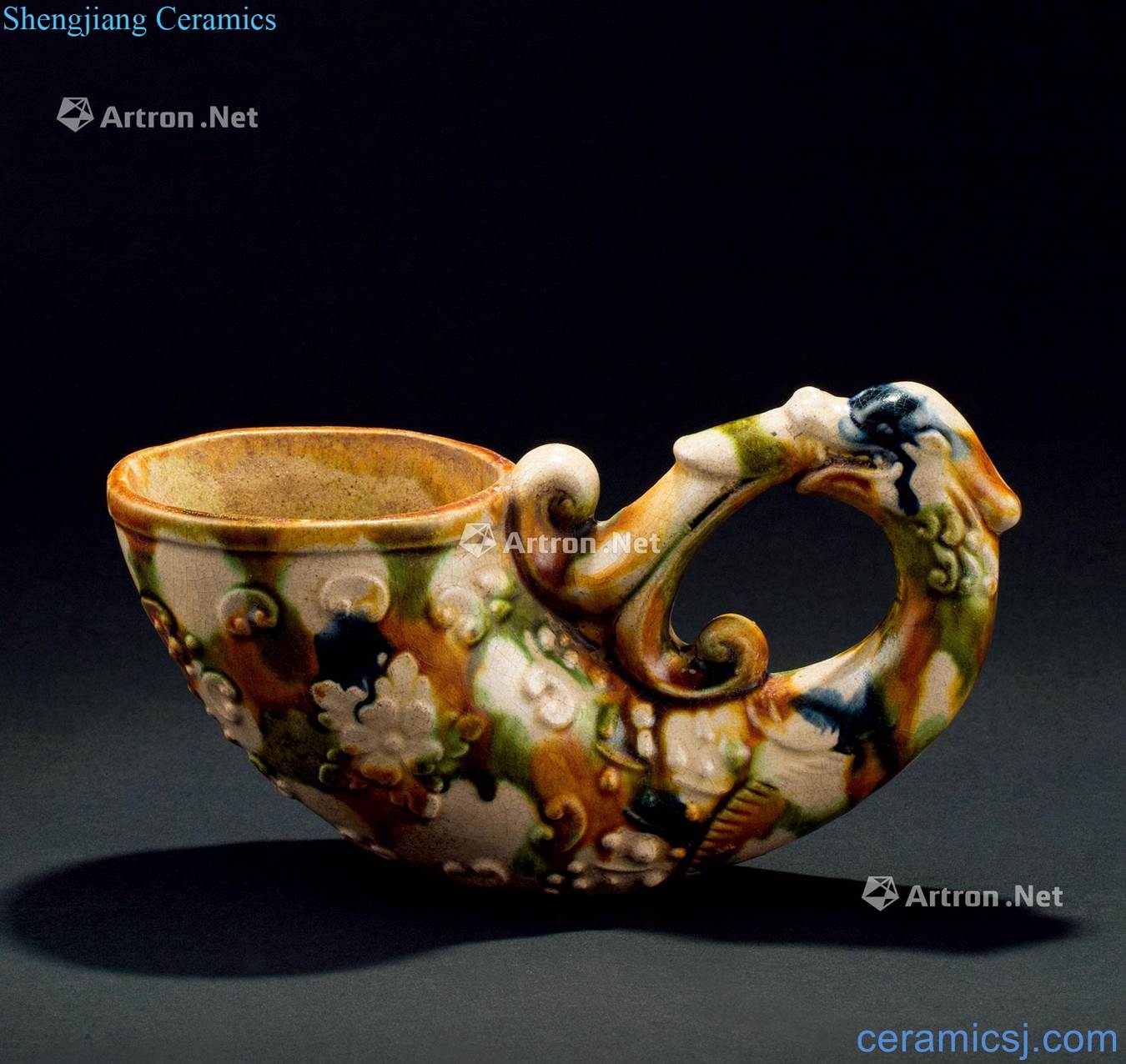 The tang dynasty (618-907) three dragon cup