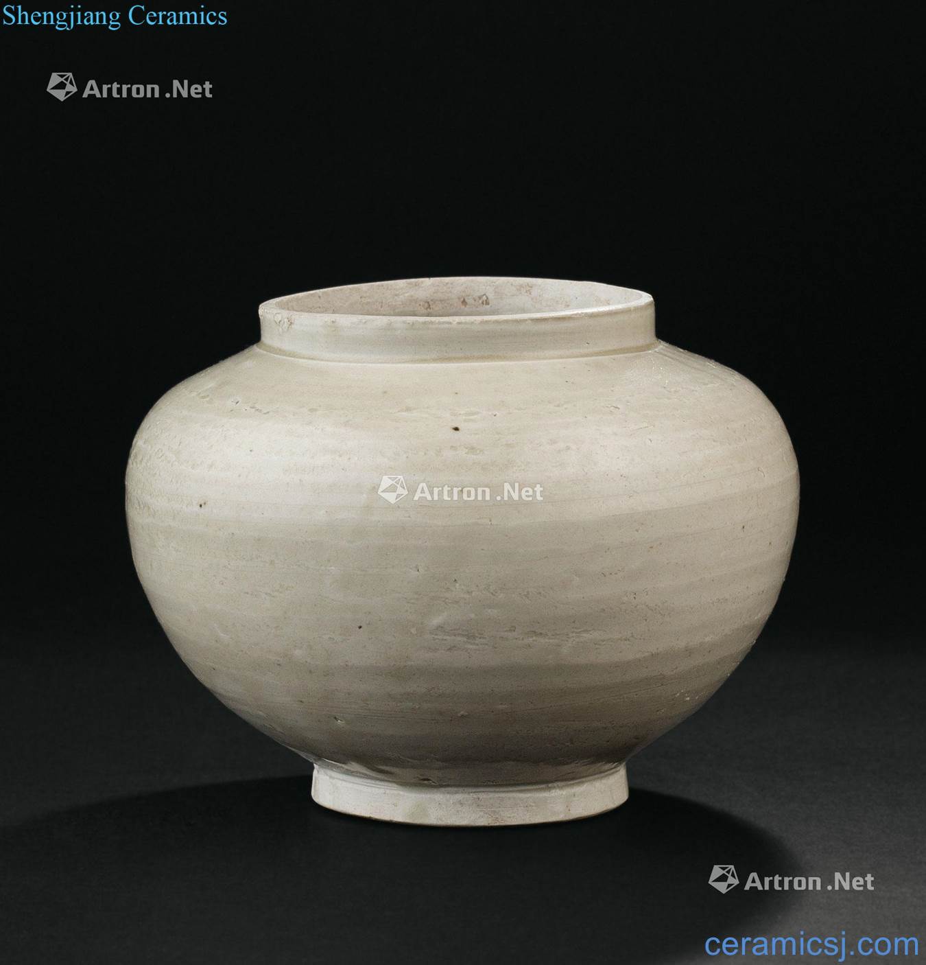 The song dynasty (960-1279), kiln white POTS
