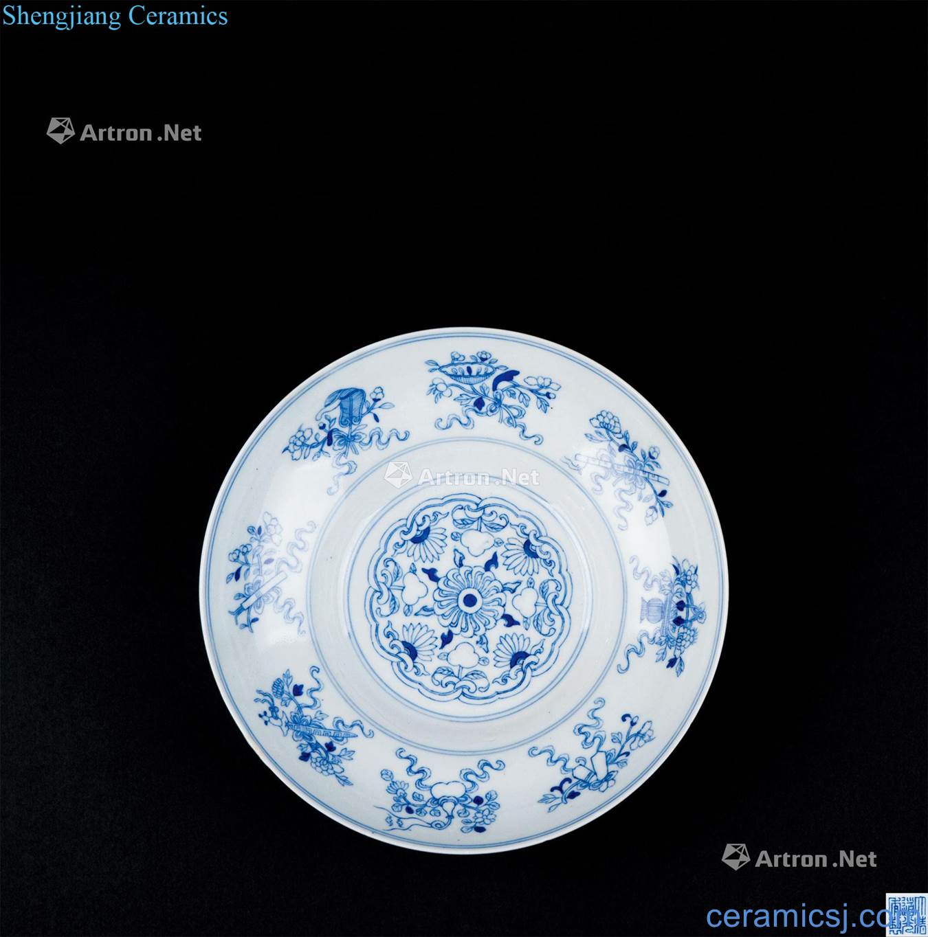 Blue and white in a tray in the qing dynasty (1644-1911)
