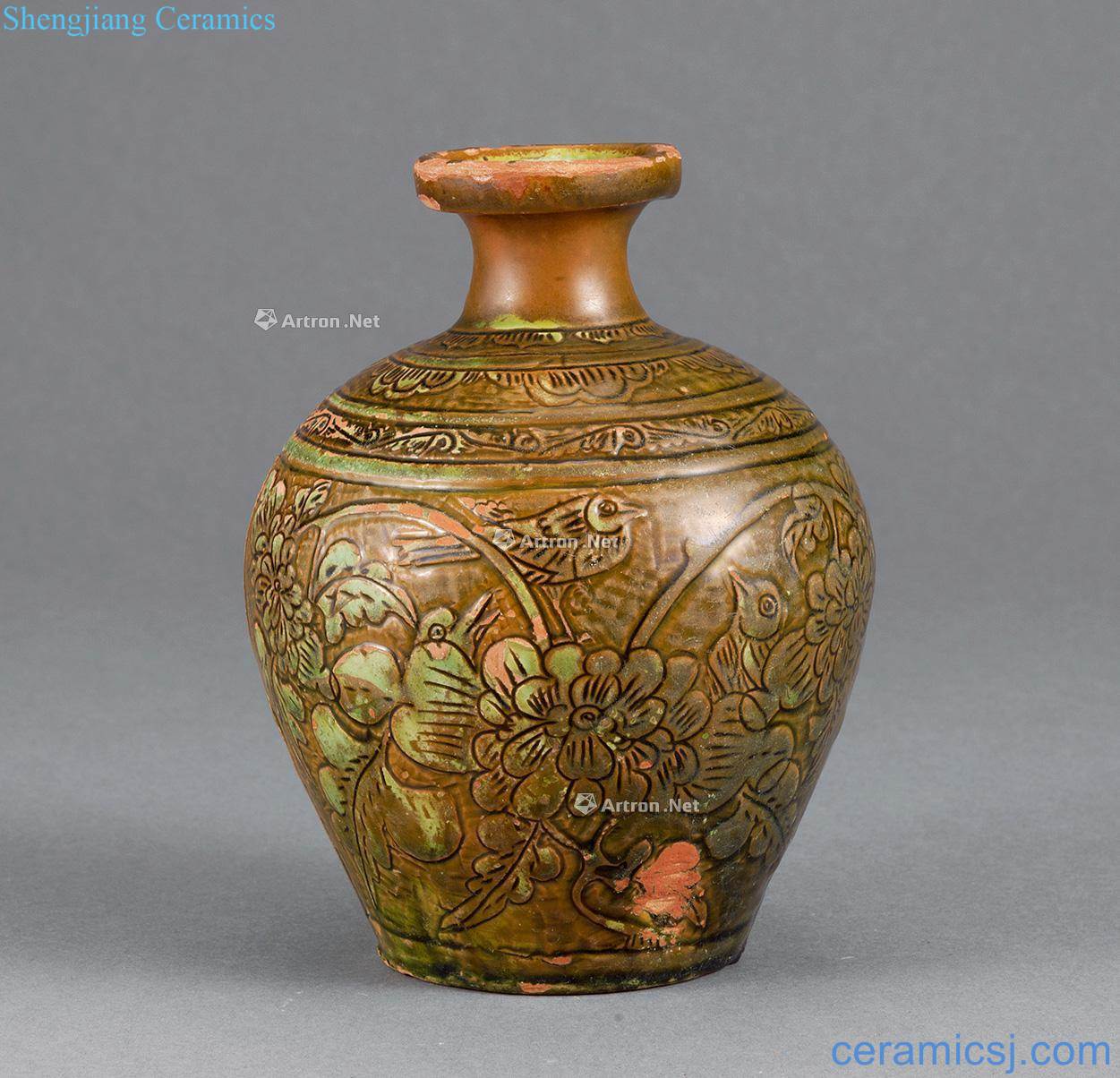 Ming Green glaze hand-cut pot