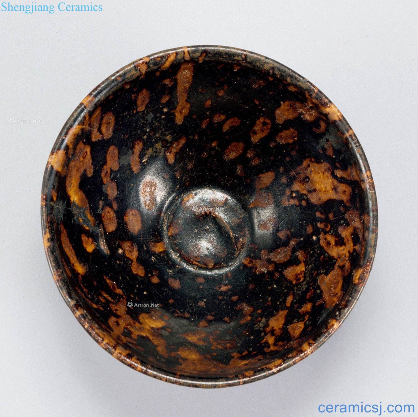 The song dynasty jizhou kiln hawksbill bowl