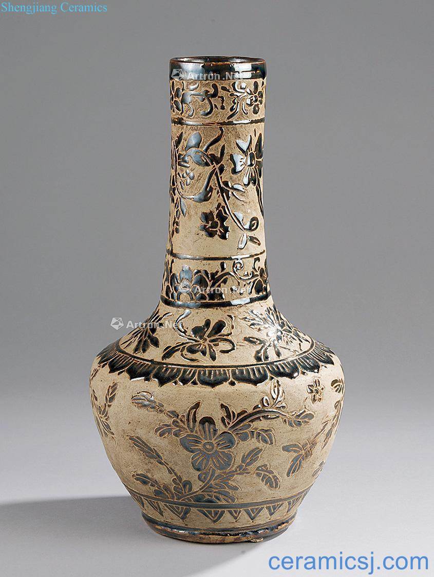 Ming Black magnetic state kiln carved flower flask