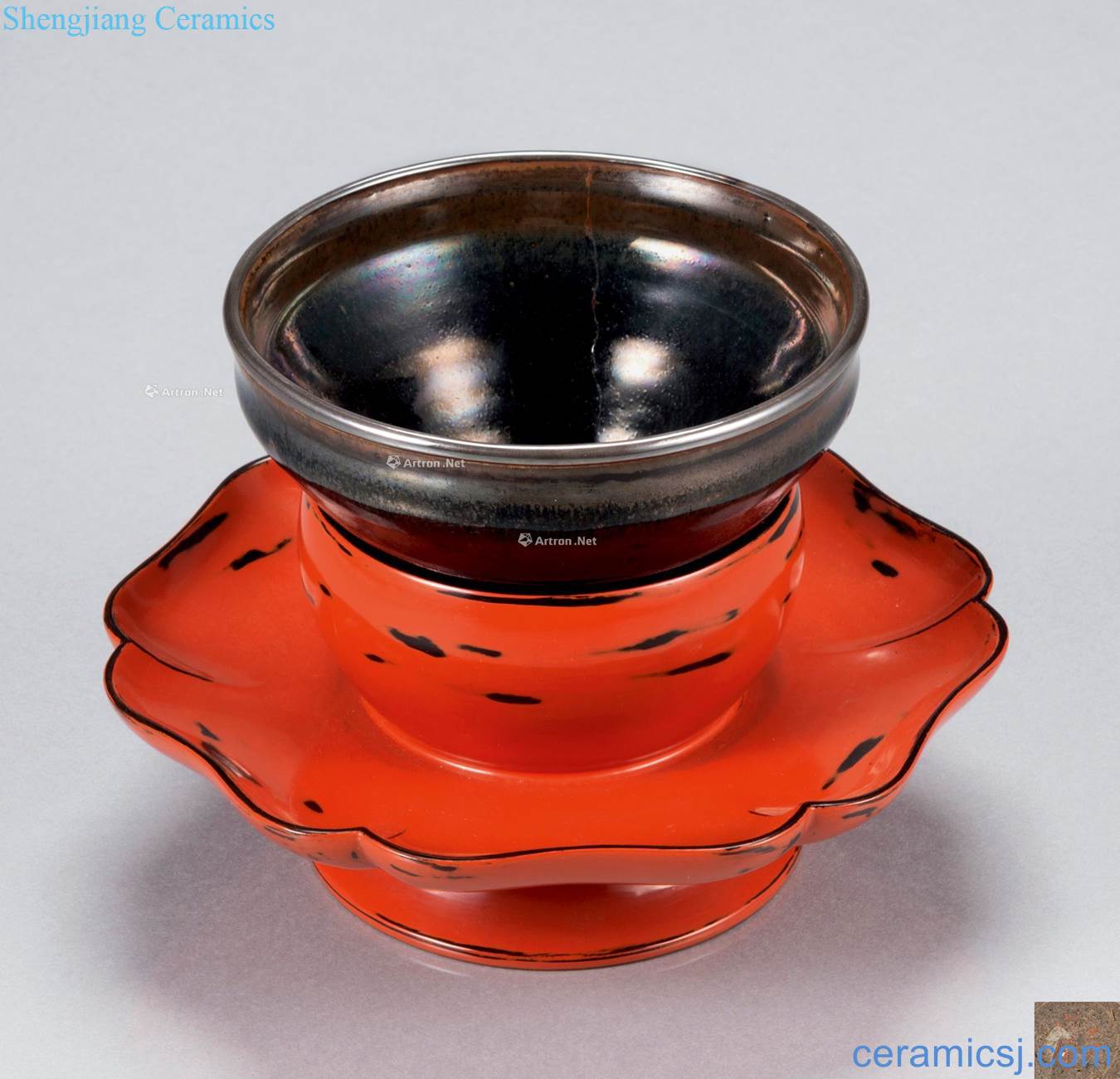 The song dynasty To build kilns temmoku ash was bowl with red paint temmoku
