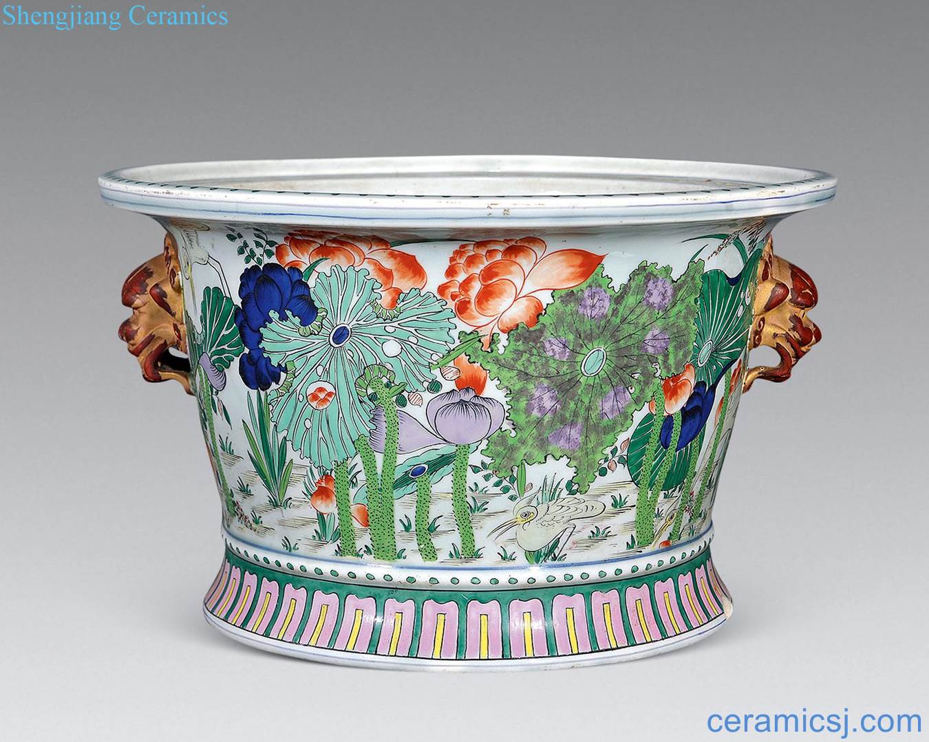 The qing emperor kangxi colorful lotus pond flowerpot