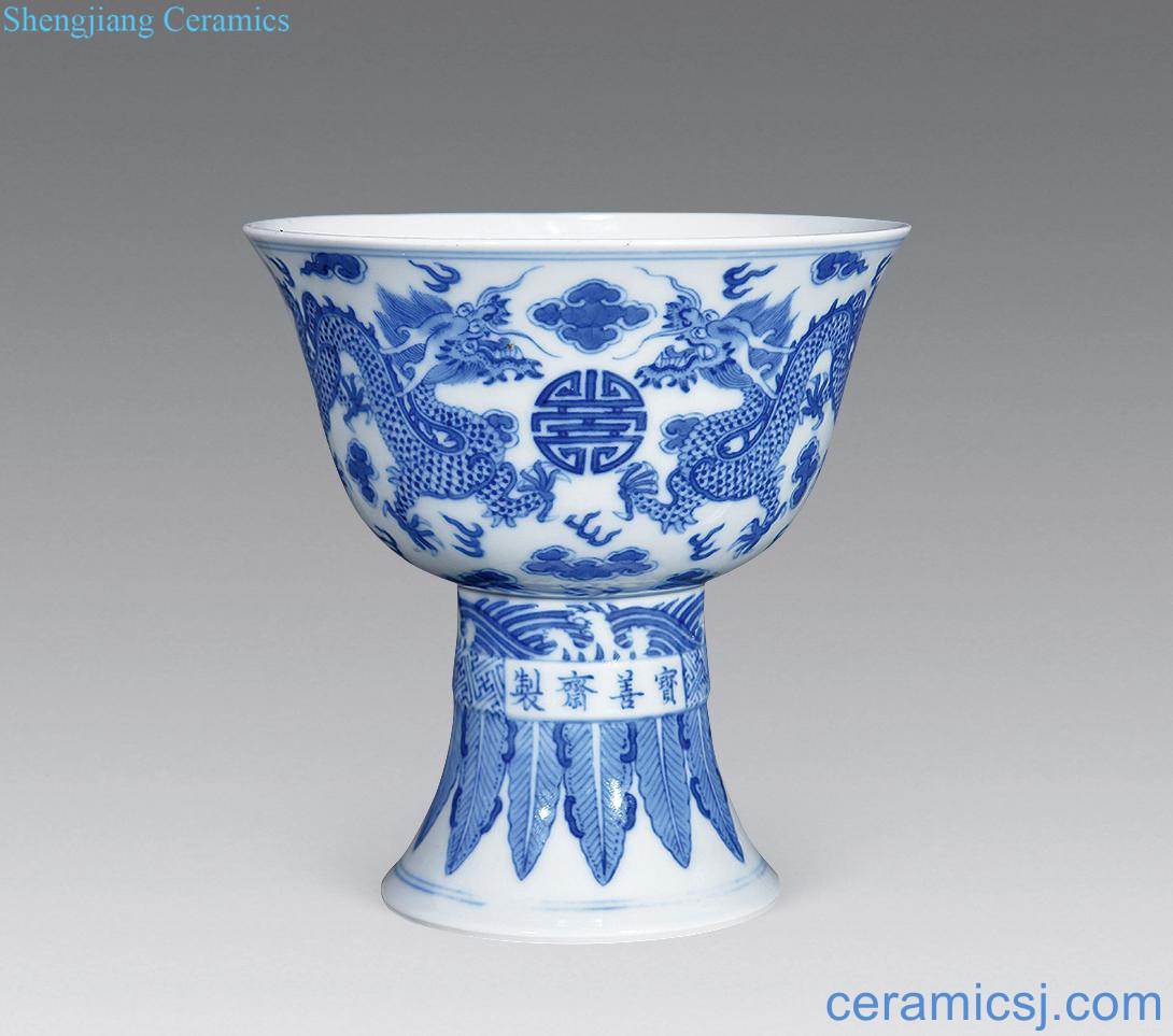 Qing daoguang Blue and white ssangyong long-lived footed bowl