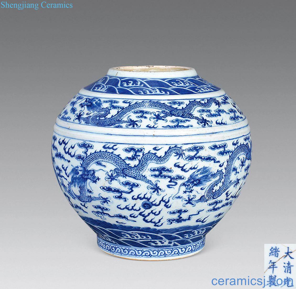 Qing guangxu Blue and white dragon design