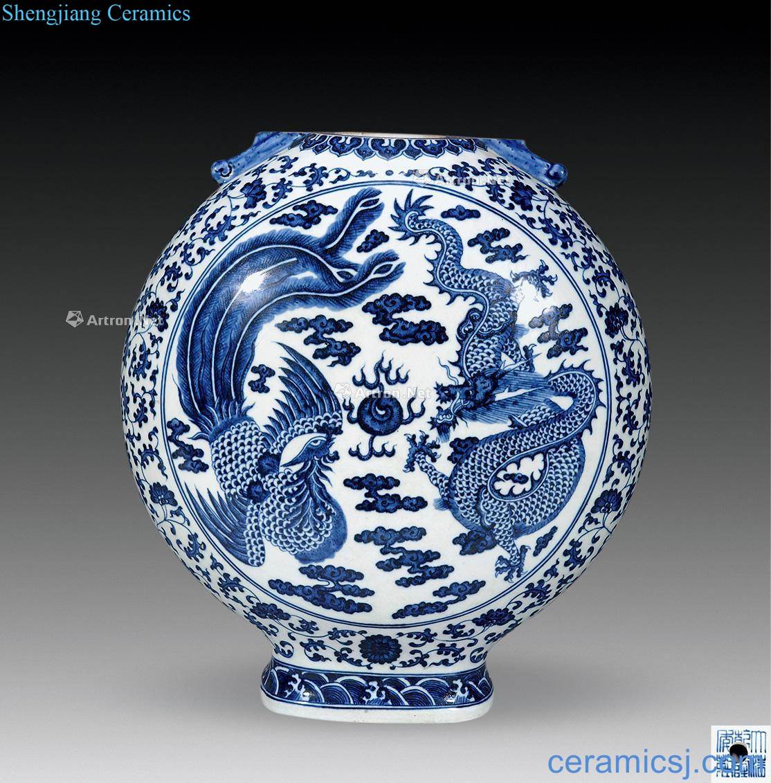 Qing qianlong Blue and white in extremely good fortune on the bottle