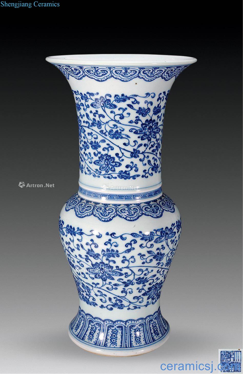 qing Lotus flower vase with blue and white tie up branches