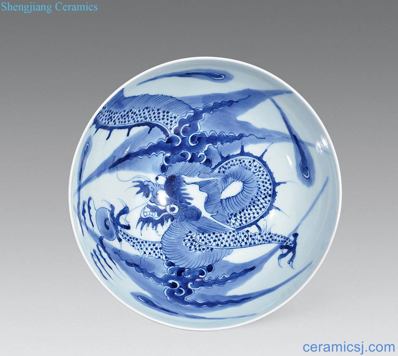 Qing qianlong Blue and white dragon bowl wall