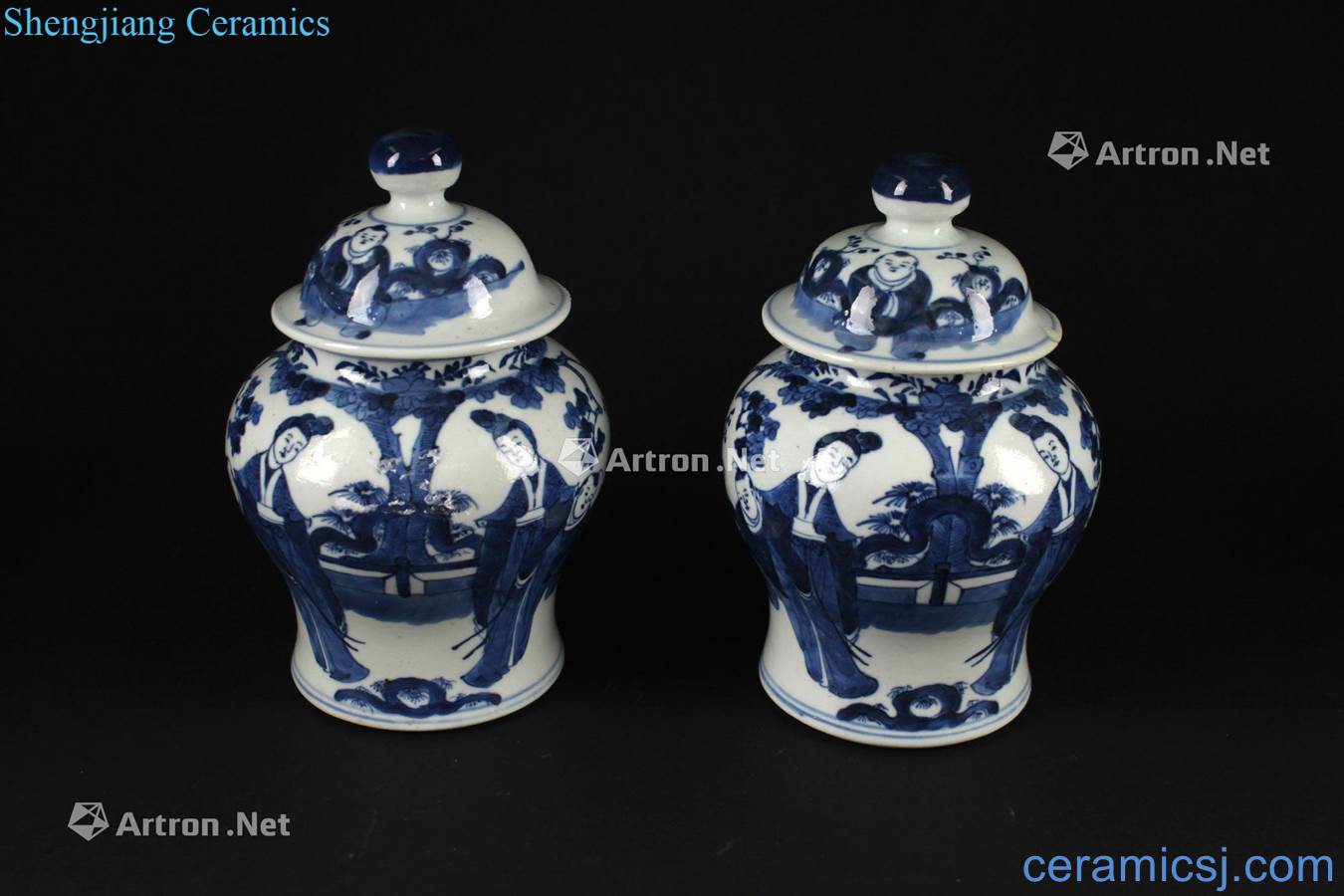 Stories of late qing dynasty blue and white stripes tank cap A pair of