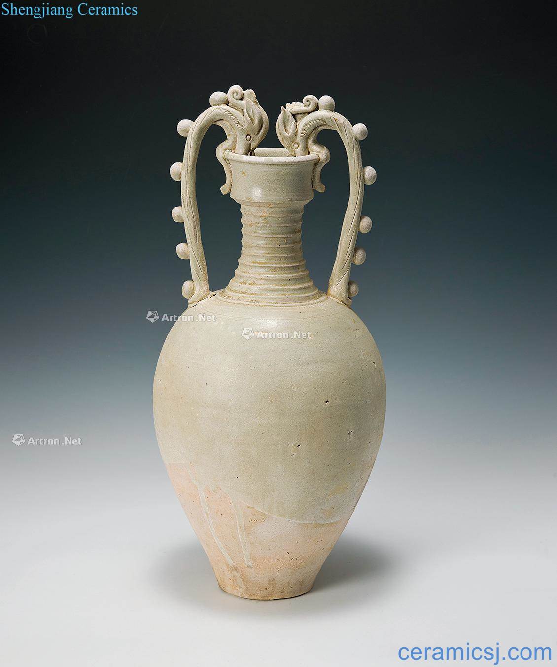 The tang dynasty White glazed ssangyong drink large bottle