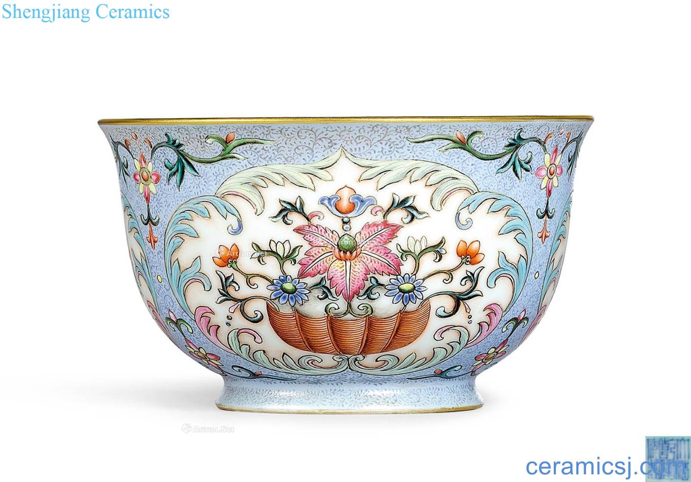 Qing qianlong ocean color to the icing on the cake which figure bowl medallion basket of flowers