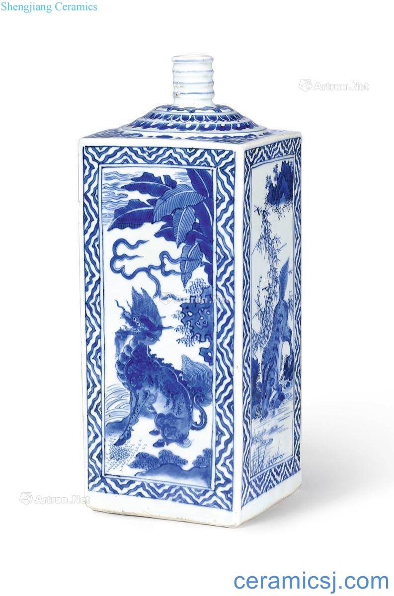 The late Ming dynasty to the qing dynasty Blue and white benevolent figure statue