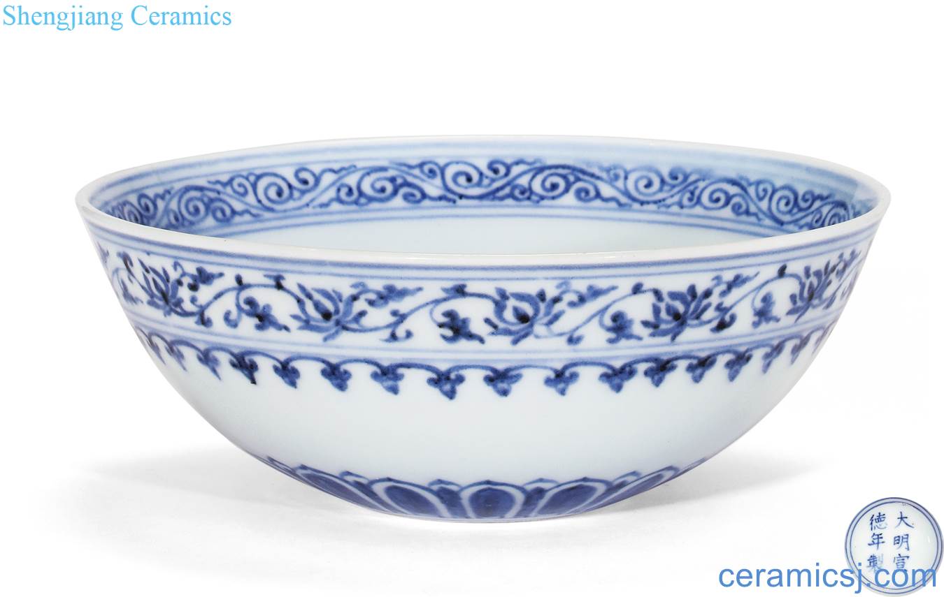 Ming xuande Blue and white tie up branch lotus lotus petals lines lie the foot bowl