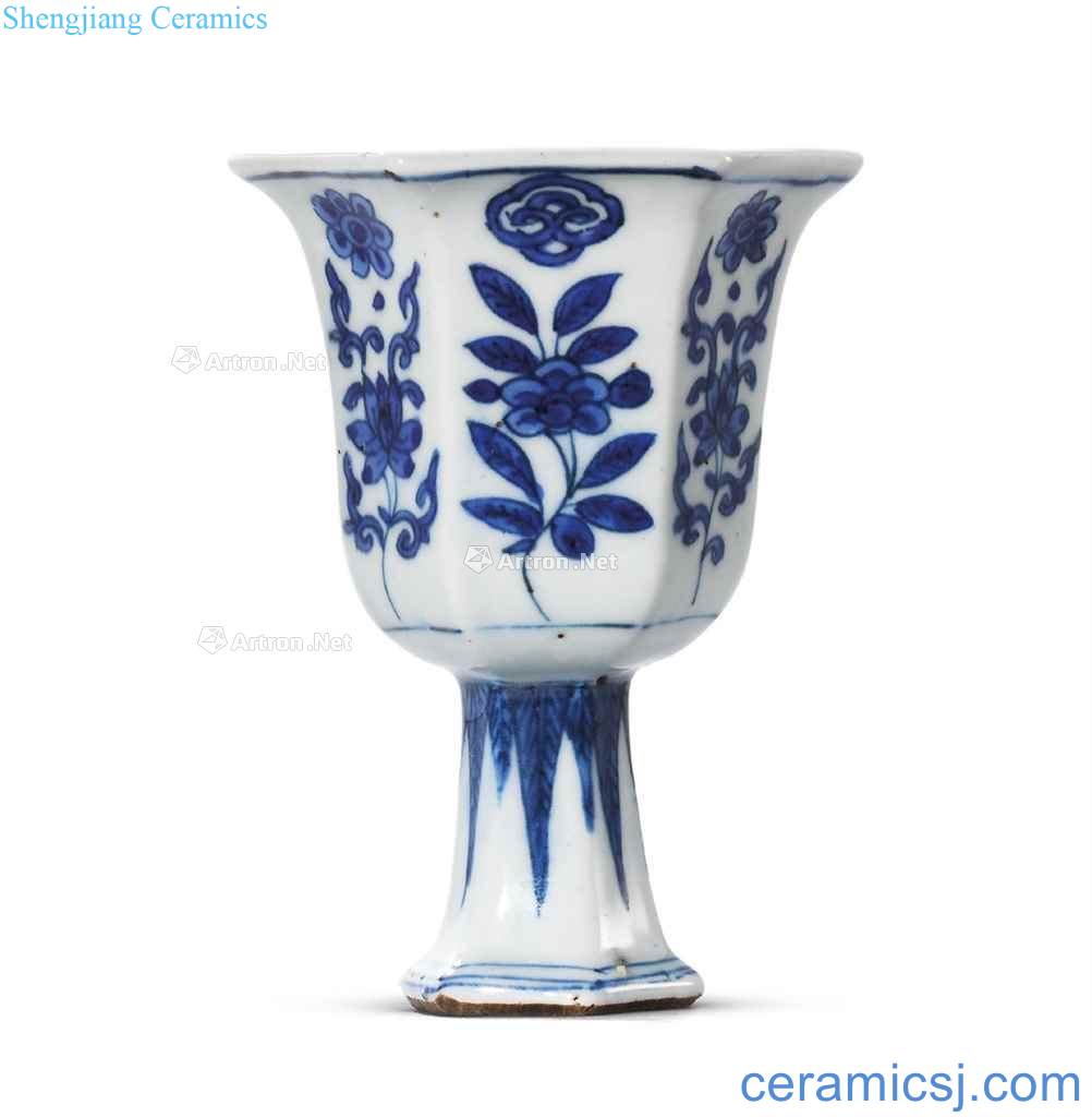 Ming/qing Blue and white ruffled branch flowers grain hexagonal footed cup