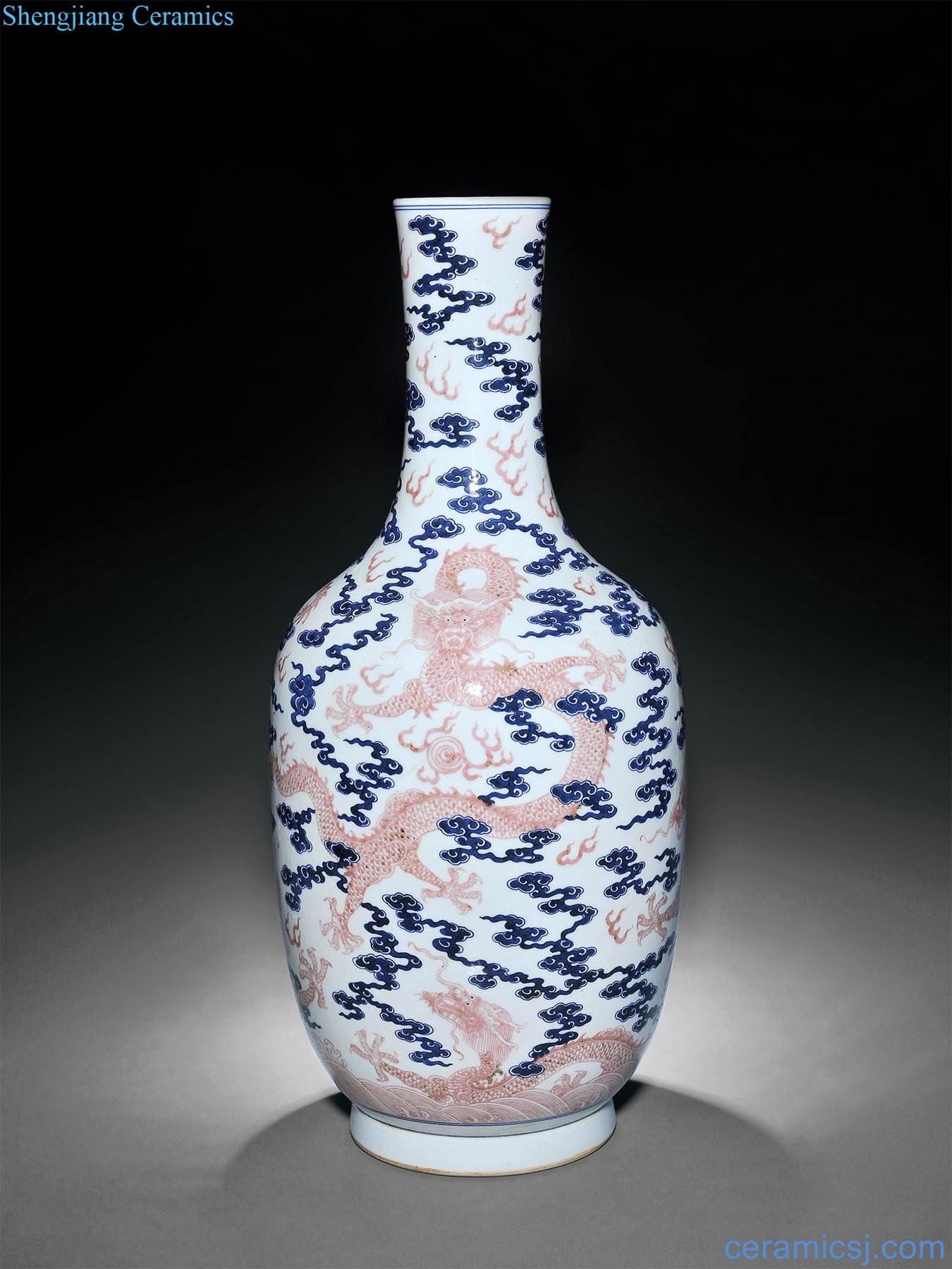 Mid qing Blue and white figure large bottle youligong black dragon godchild