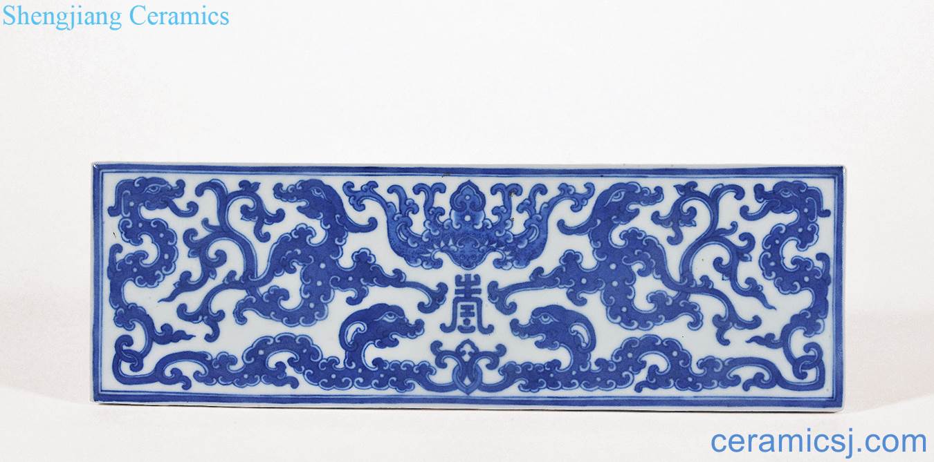 Mid qing Blue and white therefore Long Shou word porcelain plate