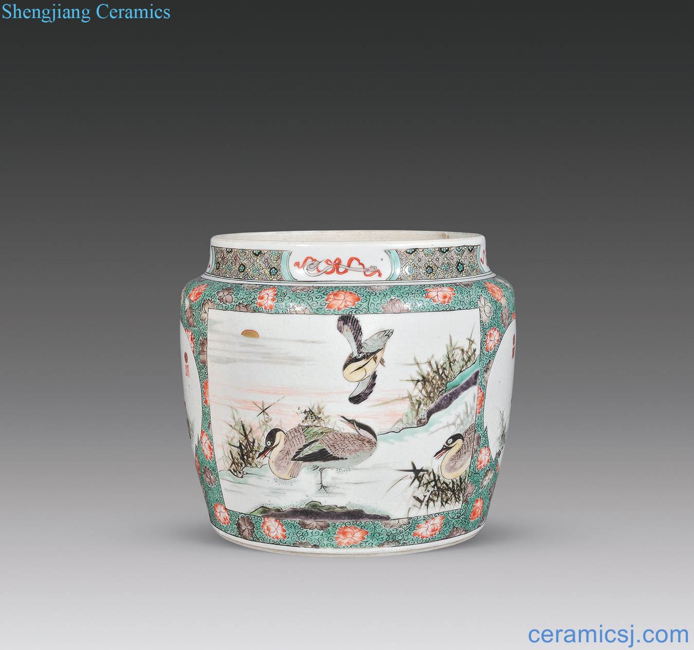 The qing emperor kangxi dark engraved floral print color lotus flower medallion lotus pond figure porridge pot