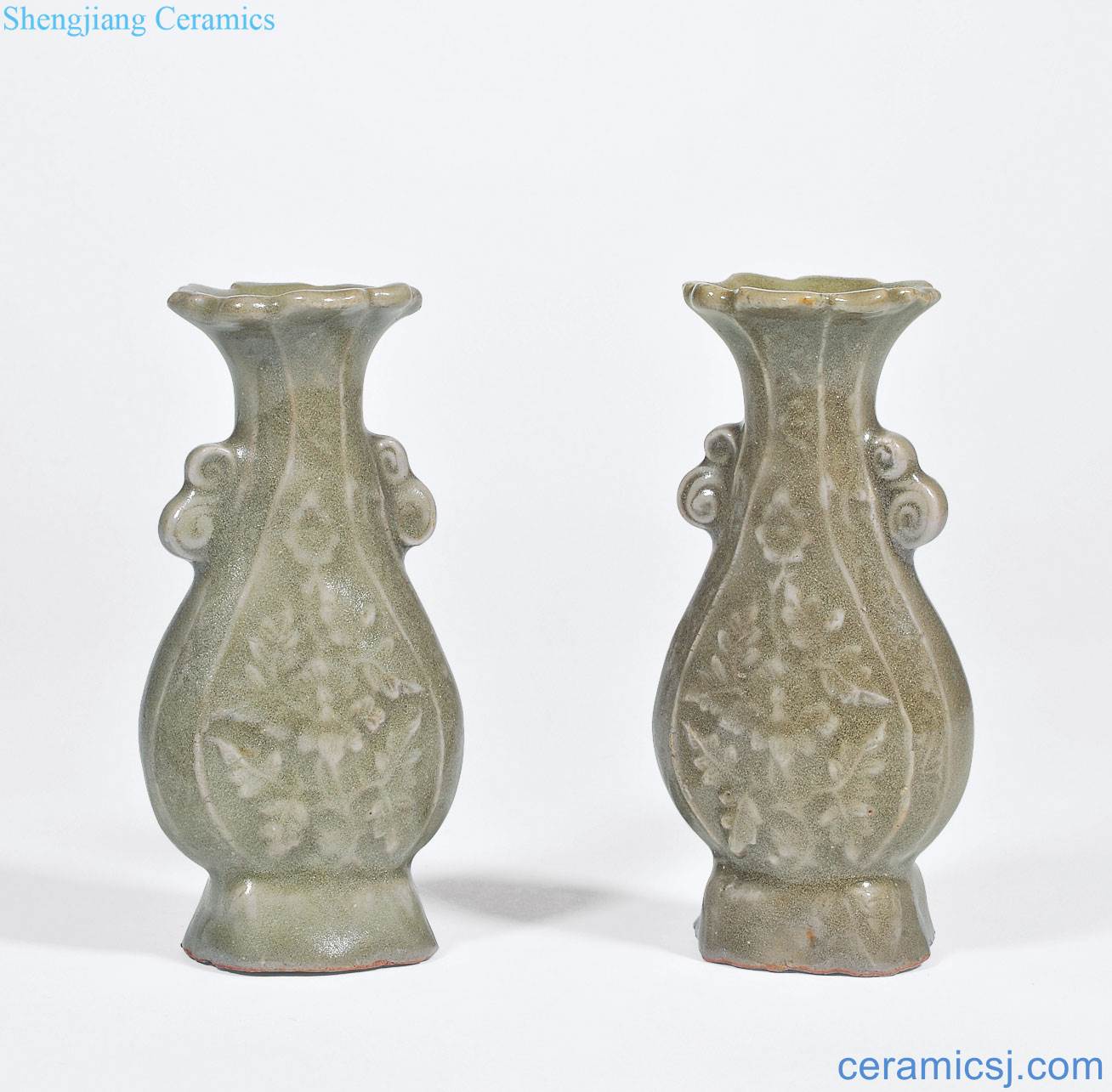 Ming Longquan celadon green glaze stamps floral print small bottle (a)