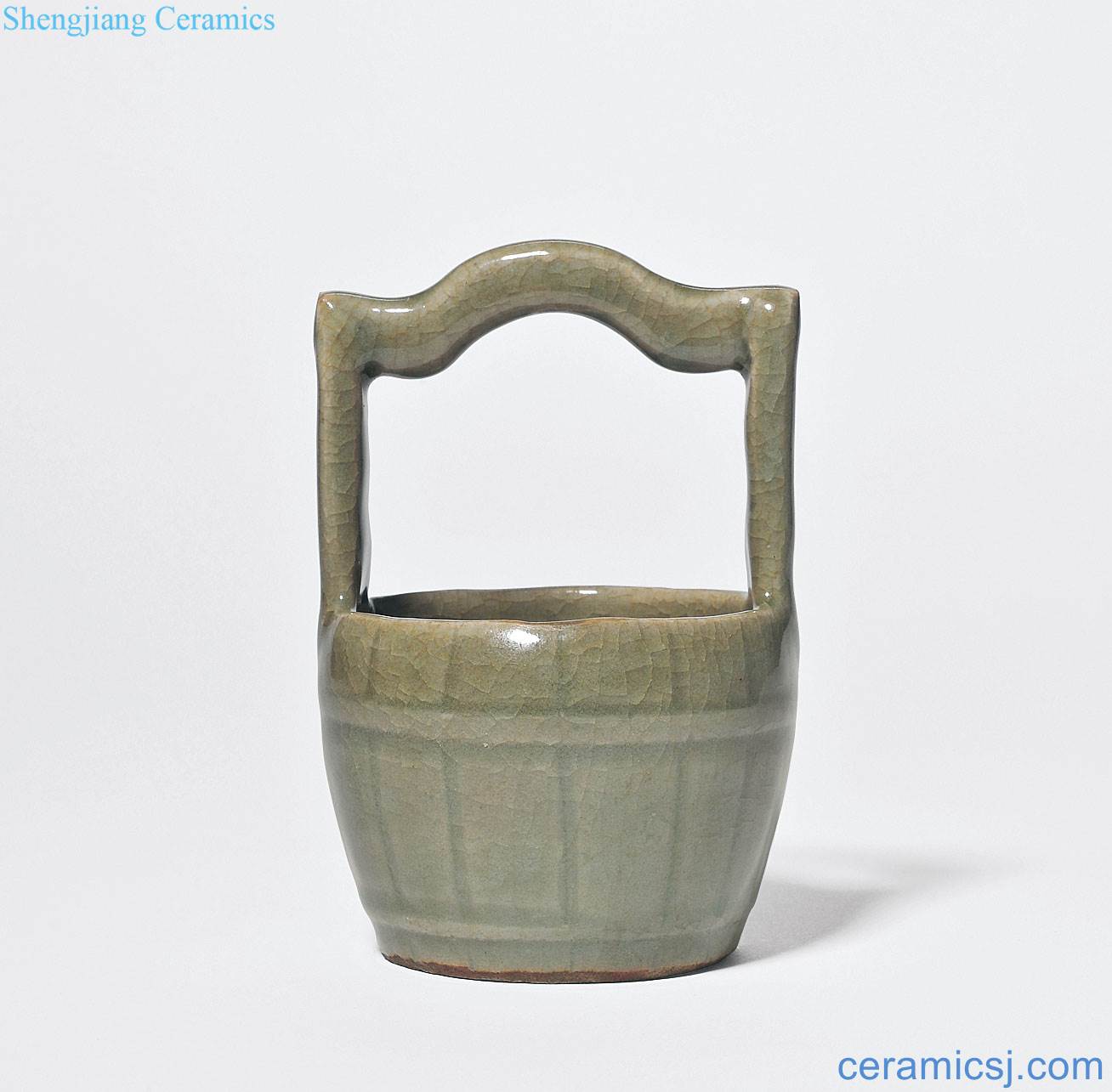 Ming Longquan celadon small bucket